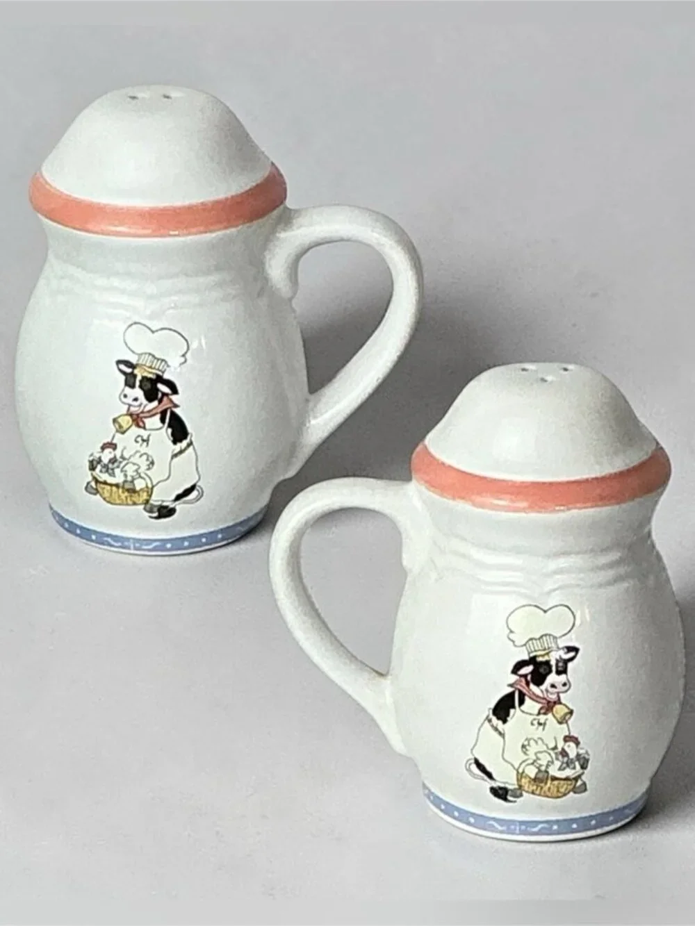 Vintage Cow Chef Salt Pepper Shakers White Mauve Pink & Blue 1880’s Collectible